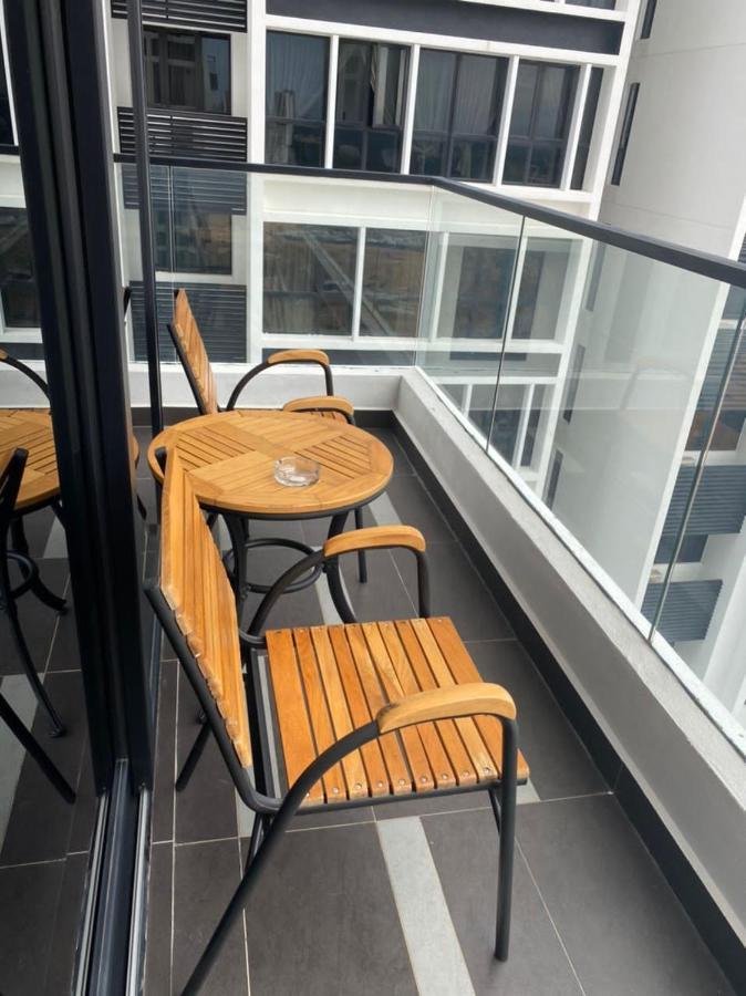 Eco Nest 3 Bedroom Duplex Apartment Nusajaya  Luaran gambar